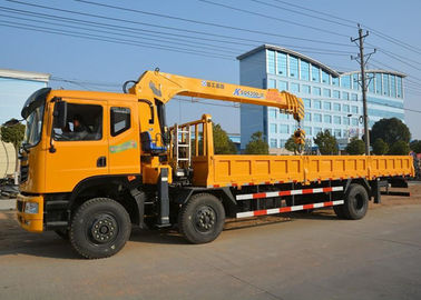 中国 DFAC Dongfeng 6x2のトラックはブーム クレーン/10トン クレーン車CS2018XXを取付けました サプライヤー