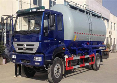 中国 HOWO 6の車輪のセメントの運送トラック、4x2 10m3の大きさのタンクローリーの高い安全/信頼性 サプライヤー