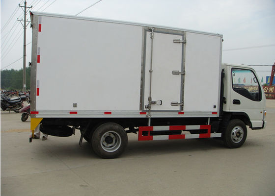 購入 内部冷やされていた箱5トンのTruck FreezerヴァンBody Fiberglassおよび外壁 オンライン製造