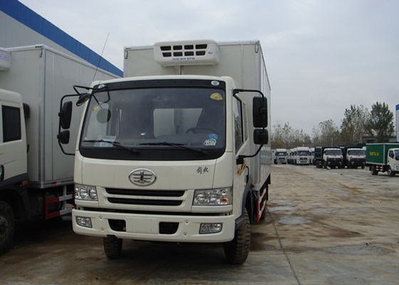購入 Sinotruk FAW 4X2の小さい冷やされていたトラック、5Tガラス繊維のコマーシャルはトラックを冷やしました オンライン製造