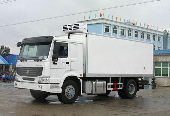 購入 SINOTRUK Howoは5トンの箱のトラック4x2を容易なアセンブリ汚染の非冷やしました オンライン製造