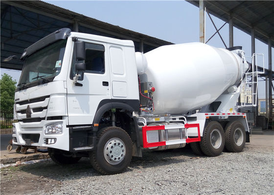 購入 HOWO 6x4具体的なアジテータ トラック、8立方メートル8M3のコンクリートミキサー車のトラック オンライン製造